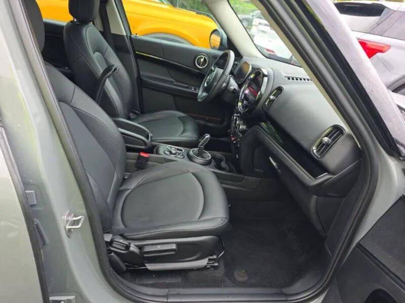 2023 MINI Countryman Classic Cooper