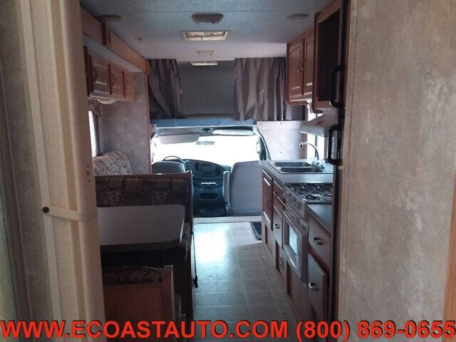 2005 Ford E-Series E-450 SD