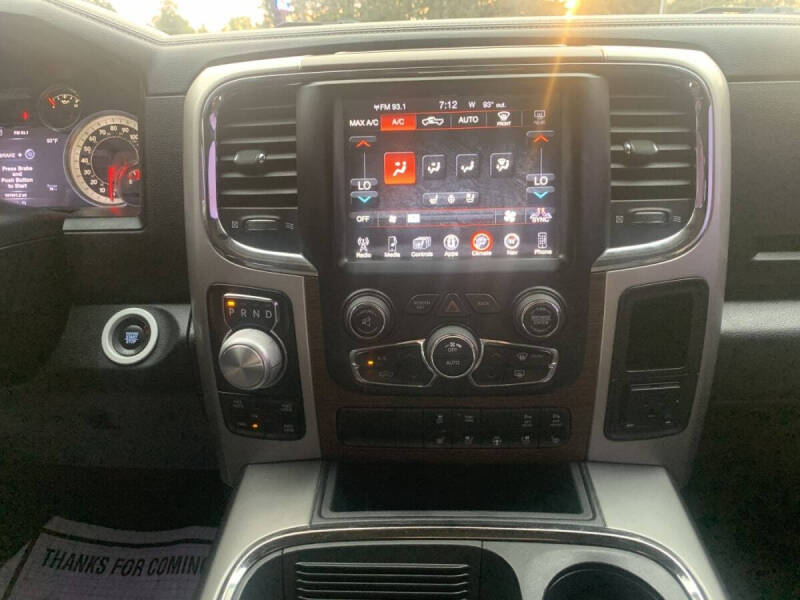 2017 RAM 1500 Laramie