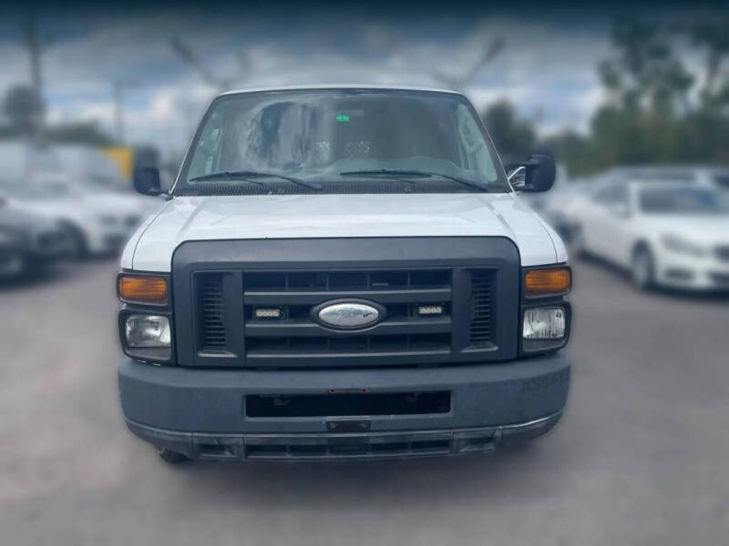 2014 Ford E-Series E-150