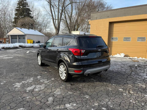 2019 Ford Escape SEL