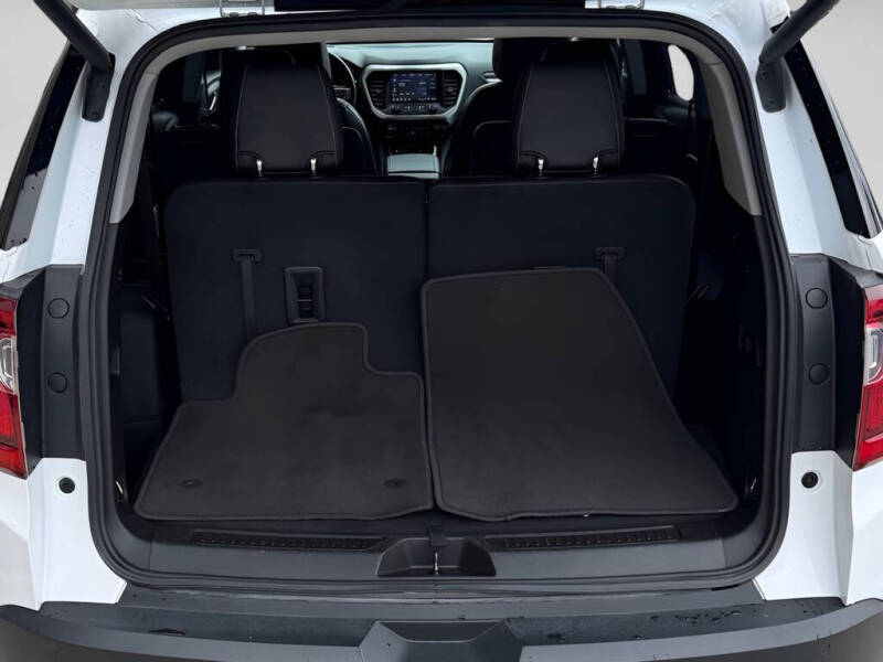 2021 GMC Acadia SLT