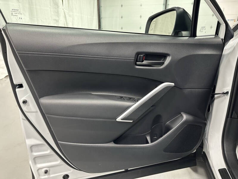 2025 Toyota Corolla Cross Hybrid Nightshade