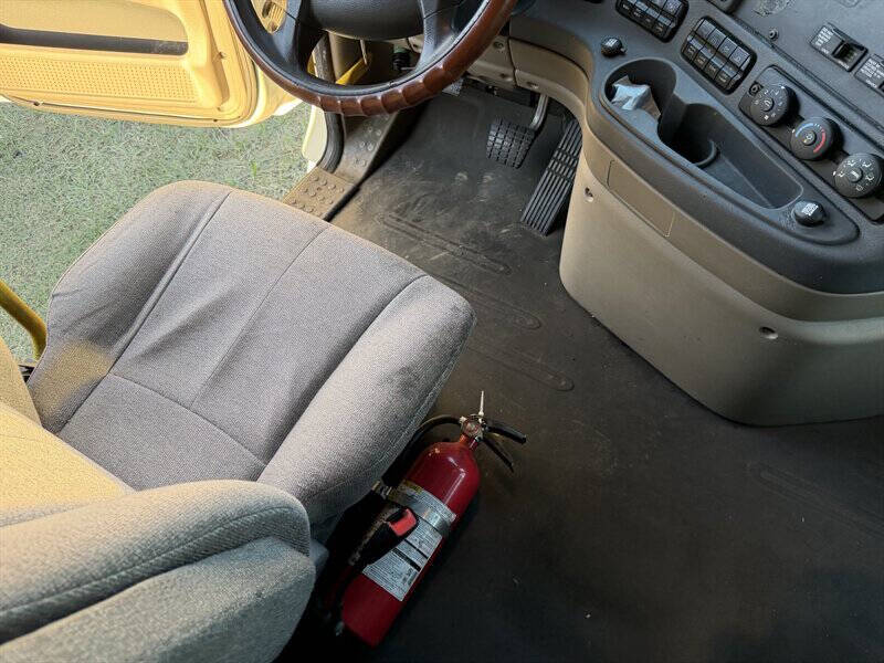 2017 Freightliner Cascadia