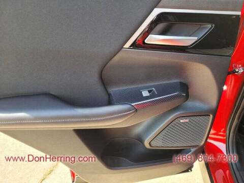 2025 Mitsubishi Outlander ES