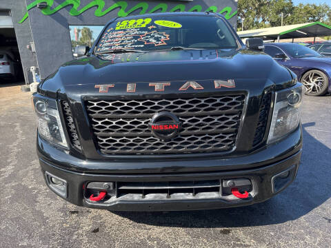 2018 Nissan Titan SV