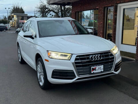 2018 Audi Q5 2.0T quattro Premium Plus