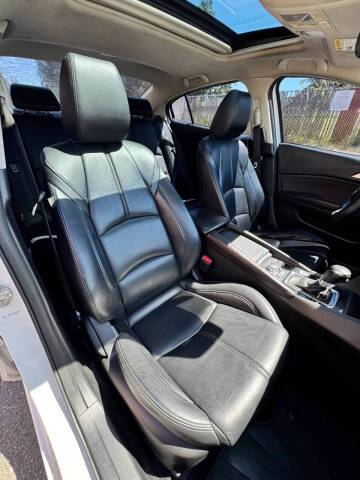 2017 Mazda MAZDA3 Touring