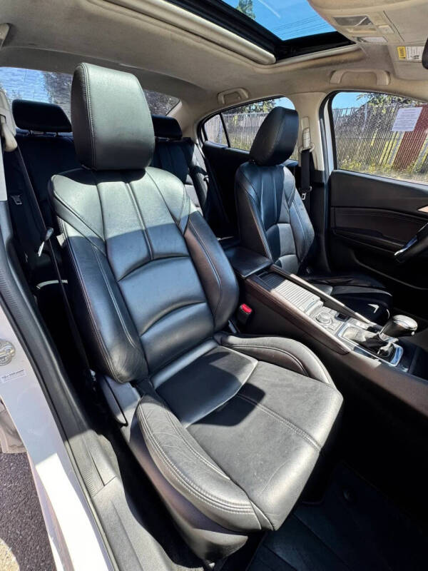 2017 Mazda MAZDA3 Touring