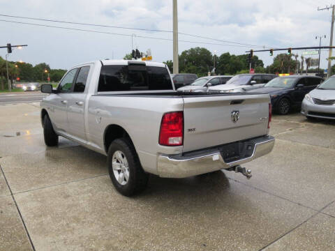 2016 RAM 1500 SLT