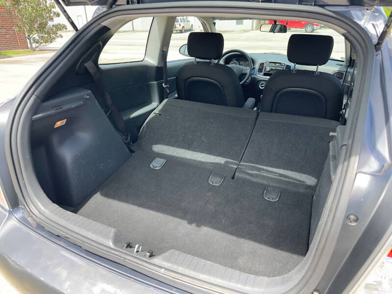 2009 Hyundai Accent SE