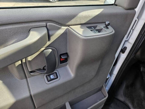 2018 Chevrolet Express 2500