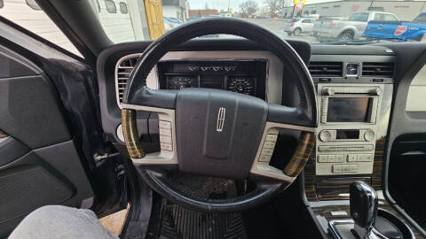 2010 Lincoln Navigator L