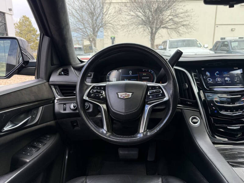 2017 Cadillac Escalade ESV Platinum