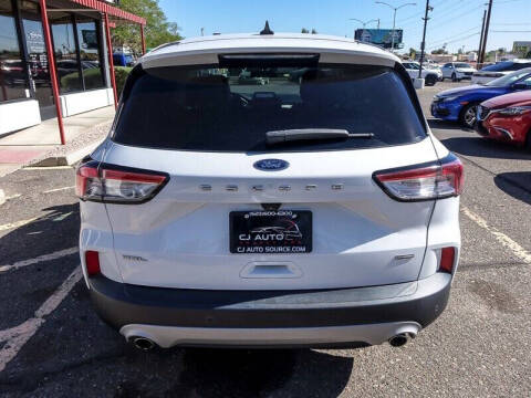 2022 Ford Escape Hybrid SEL