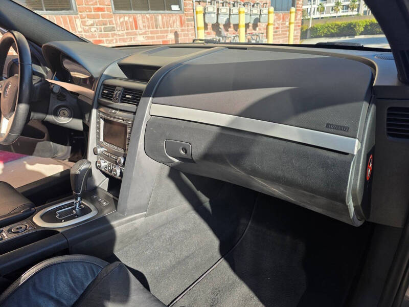 2009 Pontiac G8 Base w/Bluetooth