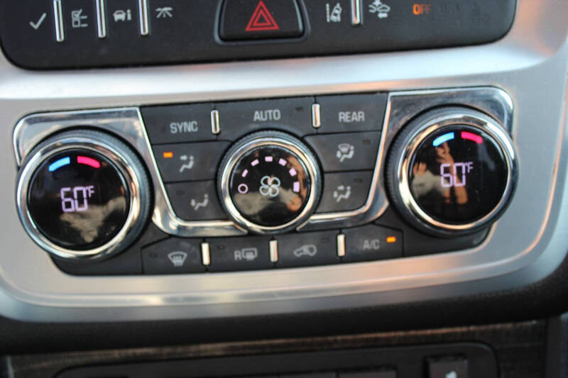 2016 GMC Acadia SLT-1