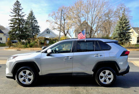 2020 Toyota RAV4 Hybrid XLE