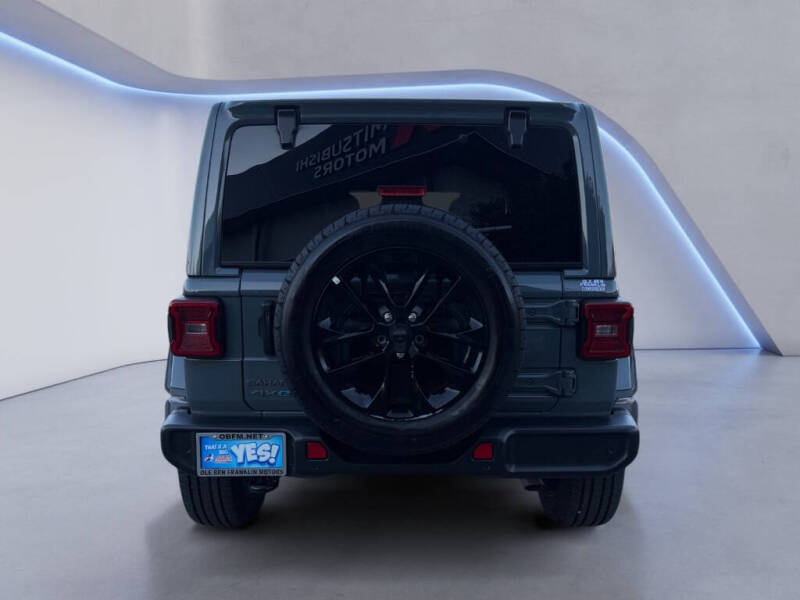 2025 Jeep Wrangler Sahara 4xe