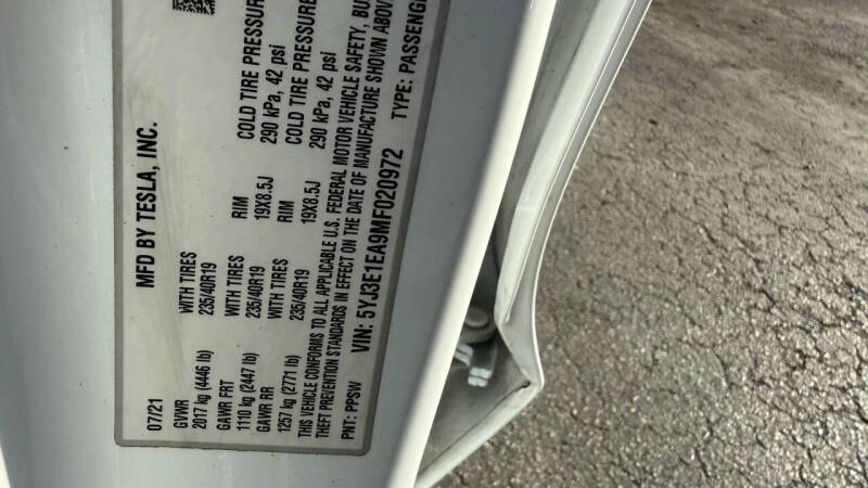 2021 Tesla Model 3 Standard Range Plus