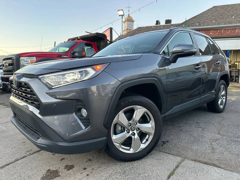 2021 Toyota RAV4 Hybrid XLE Premium