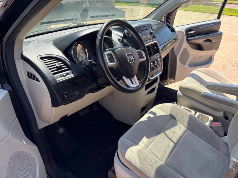 2013 Dodge Grand Caravan SE