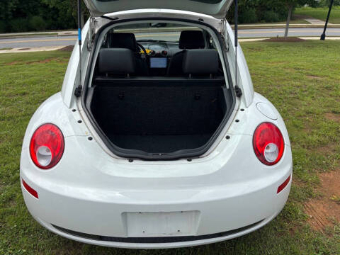 2010 Volkswagen New Beetle