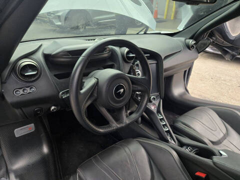 2020 McLaren 720S Spider Performance