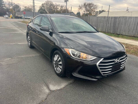 2017 Hyundai Elantra for sale at Ideal Auto Sales in Dunn NC