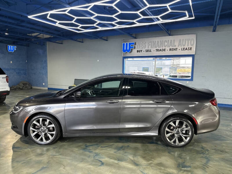 2016 Chrysler 200 S