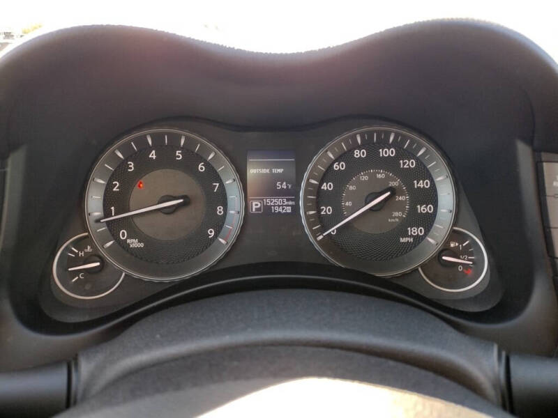 2014 Infiniti Q70 3.7