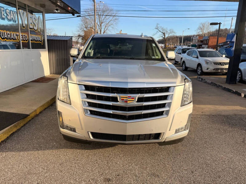 2019 Cadillac Escalade Luxury
