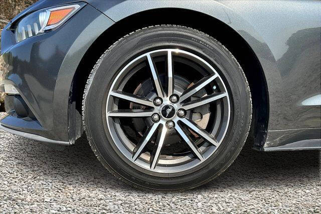 2017 Ford Mustang EcoBoost Premium