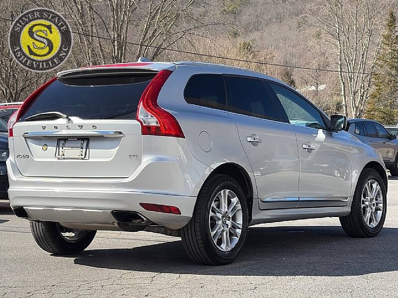 2015 Volvo XC60 T5 Drive-E Premier