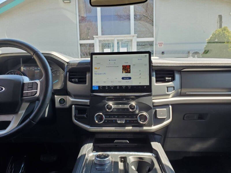 2024 Ford Expedition MAX XLT