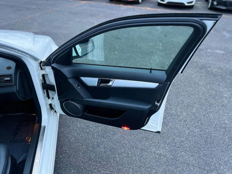 2008 Mercedes-Benz C-Class