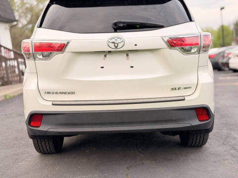 2016 Toyota Highlander XLE