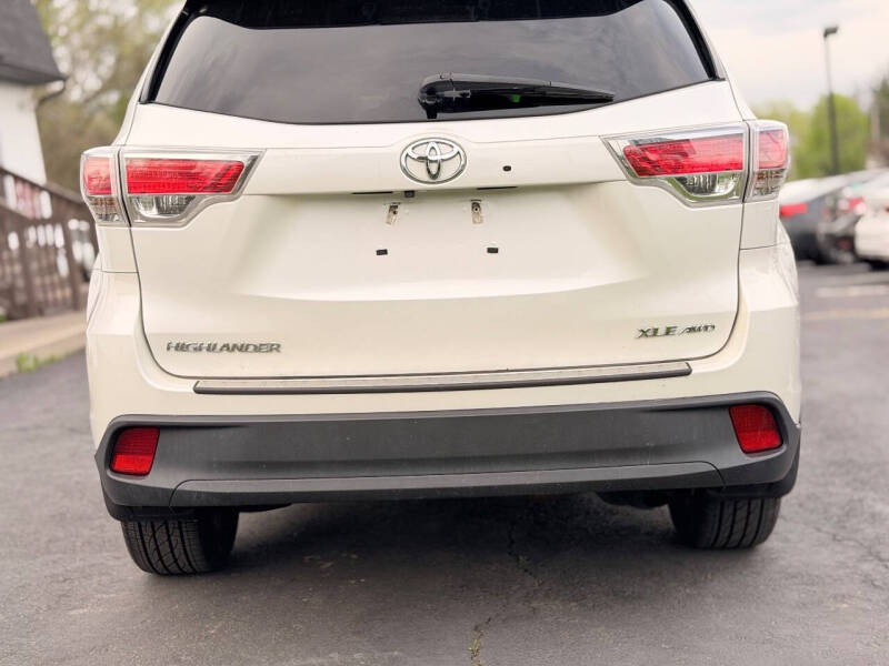 2016 Toyota Highlander XLE