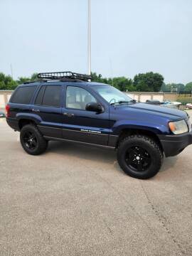 2004 Jeep Grand Cherokee for sale at NEW 2 YOU AUTO SALES LLC in Waukesha WI