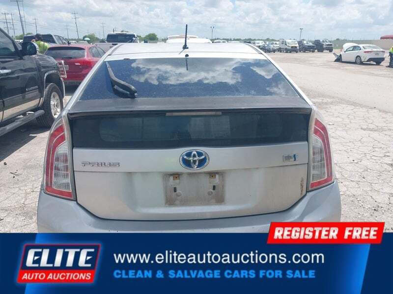 2012 Toyota Prius Two