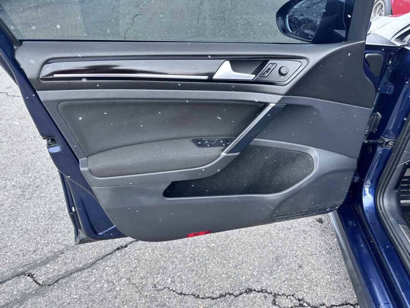 2016 Volkswagen Golf GTI