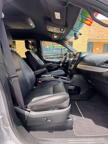 2017 Dodge Grand Caravan GT