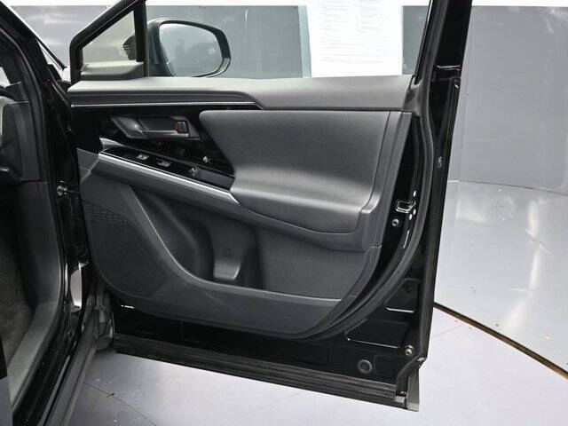 2024 Toyota bZ4X XLE