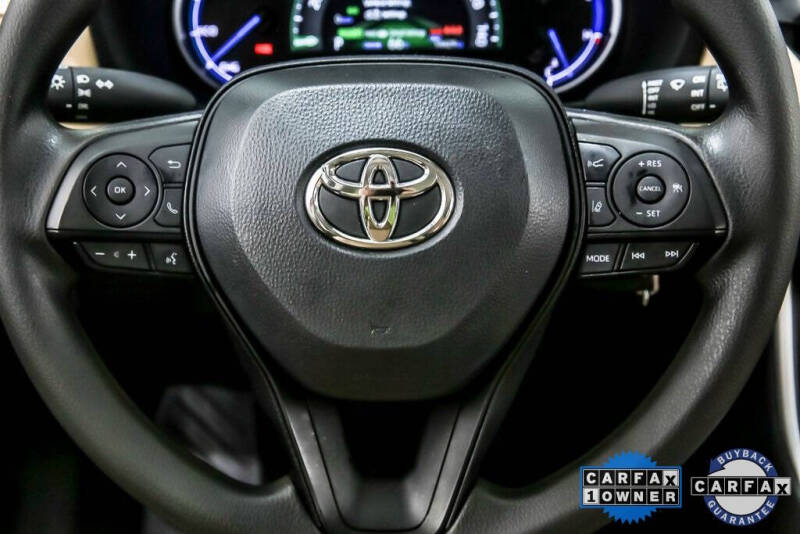 2024 Toyota RAV4 Hybrid LE