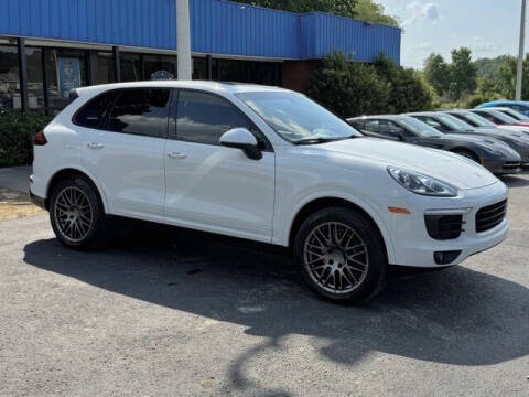 2017 Porsche Cayenne Platinum Edition