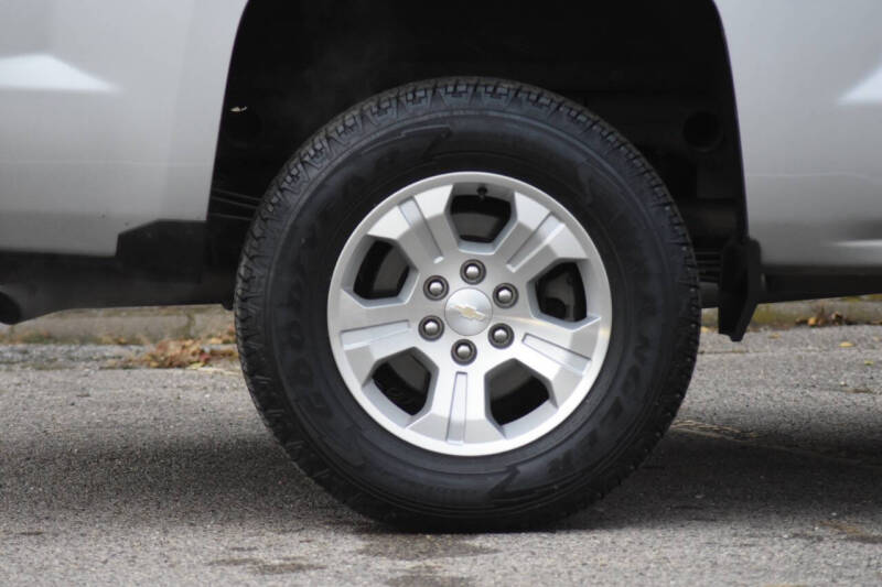 2017 Chevrolet Silverado 1500 LT Z71 photo 30