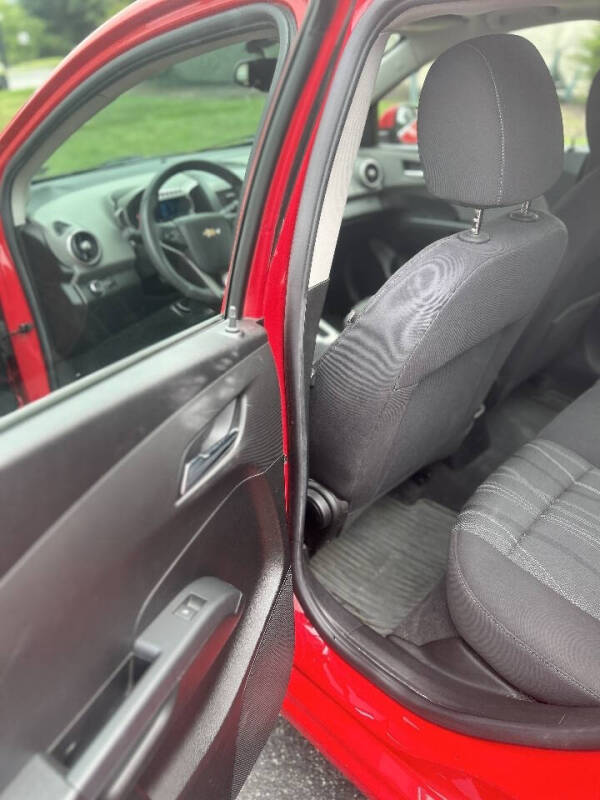 2015 Chevrolet Sonic LT Auto