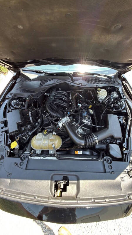 2016 Ford Mustang V6