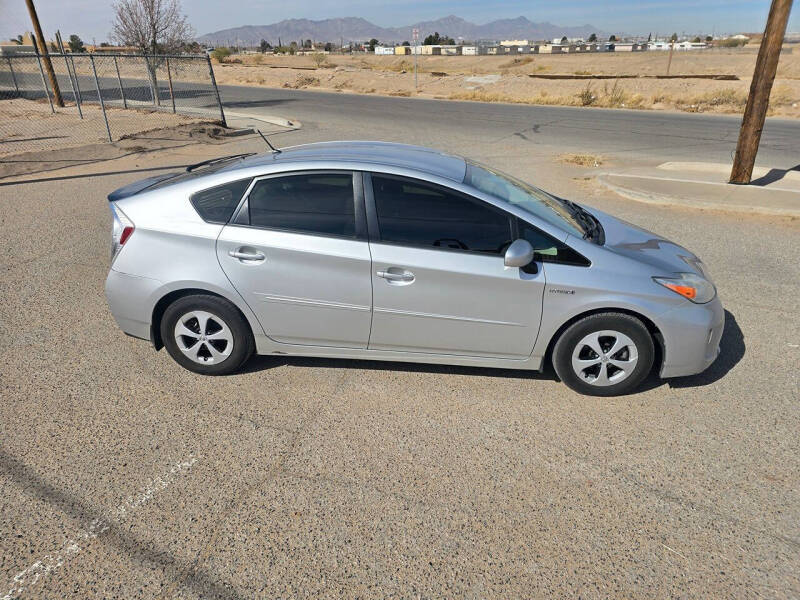 2014 Toyota Prius Two