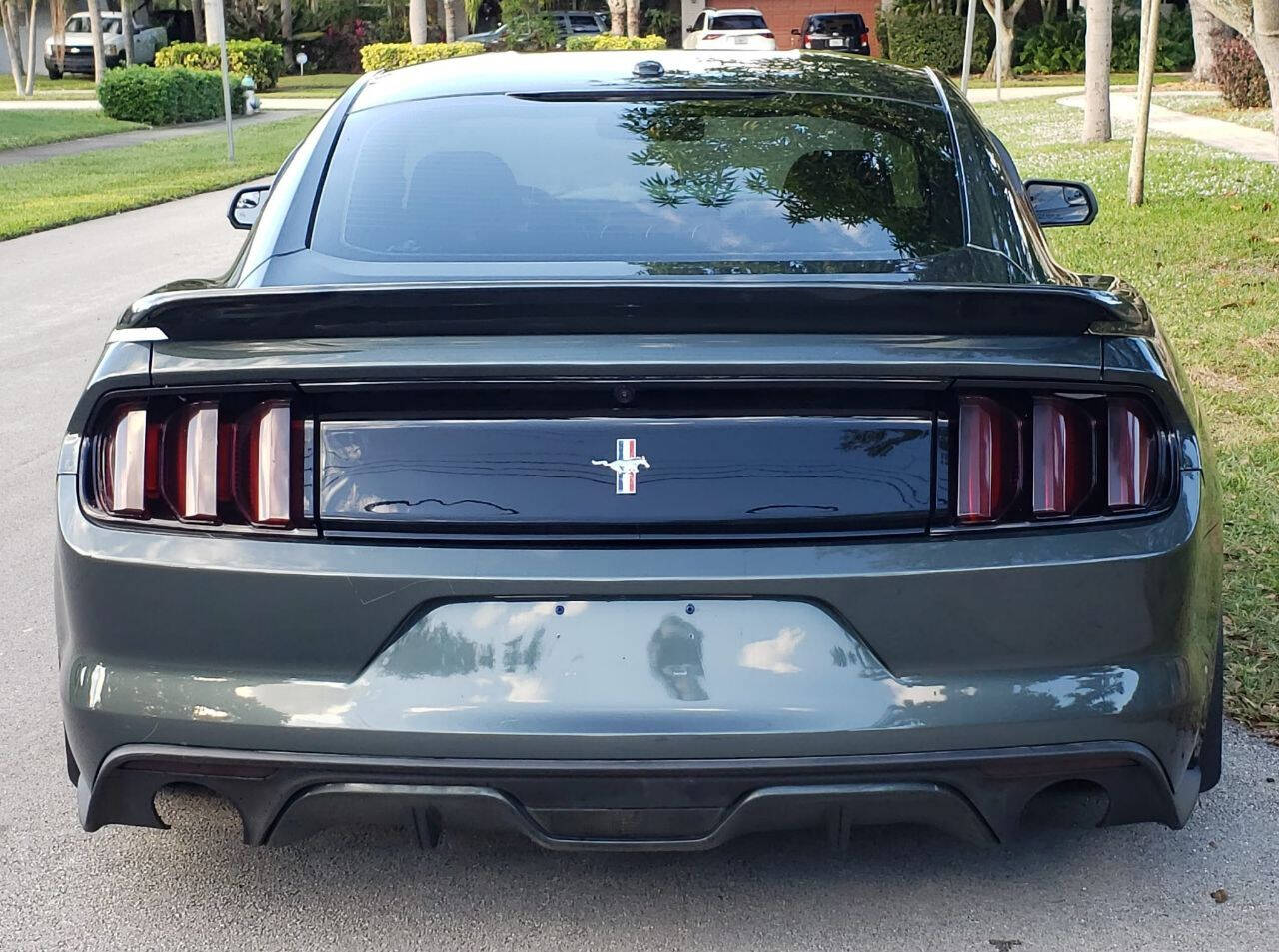 2015 Ford Mustang  - $17,305